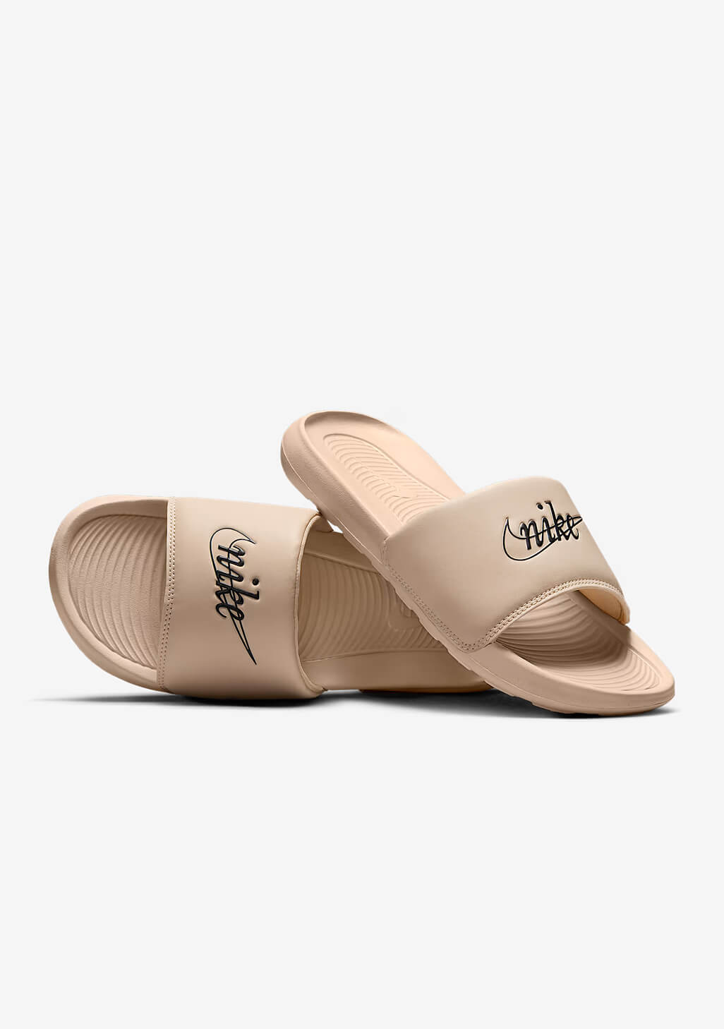 Nike Victori One